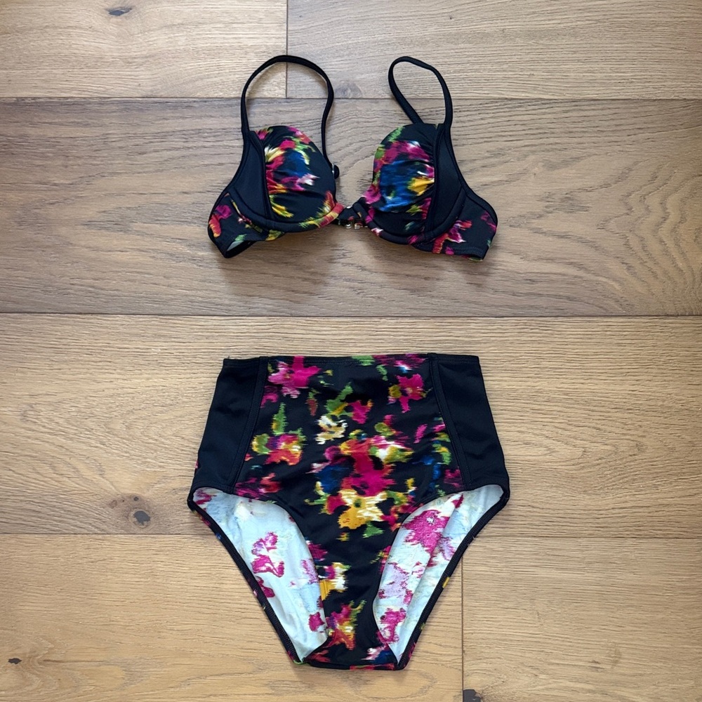 Shape FX Multicolor Floral Print Bikini Top with Black Trim High Waist Bottoms